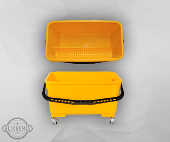 WIADERKO DO WYŻYMANIA NA KÓŁKACH